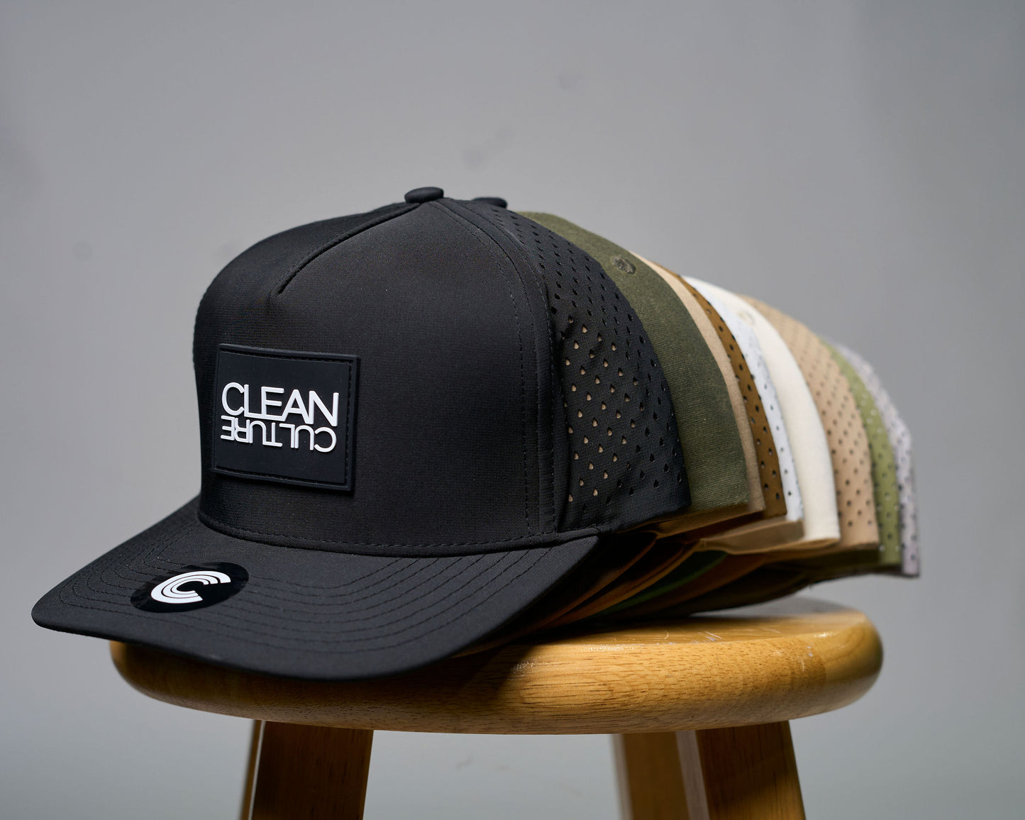 Black Snapback